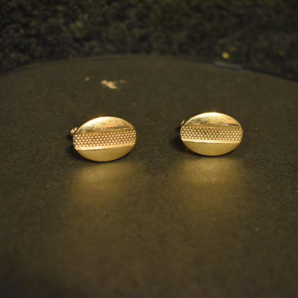 Vintage Hickock Goldtone Cuff links